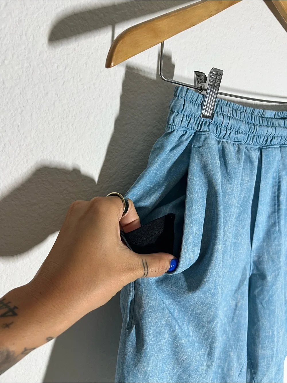 LULULEMON • men’s pace breaker shorts in baby blue